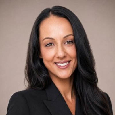 Ayse Kreilaus
